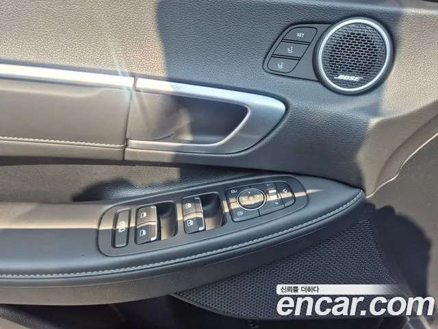 Hyundai Sonata 2022 — фото 15