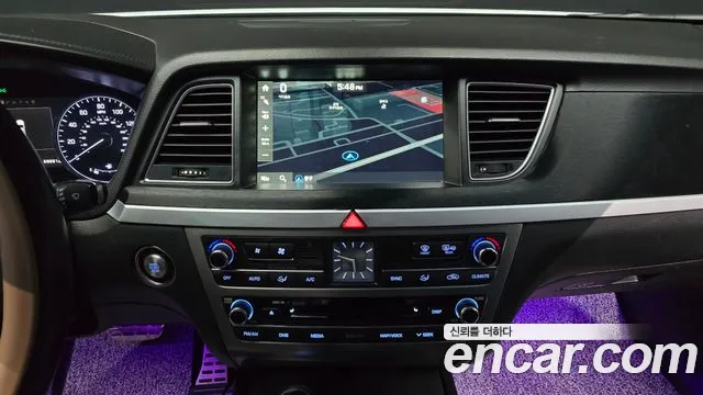 Hyundai Genesis 2015 — фото 15