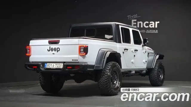 Jeep Gladiator 2021 — фото 2