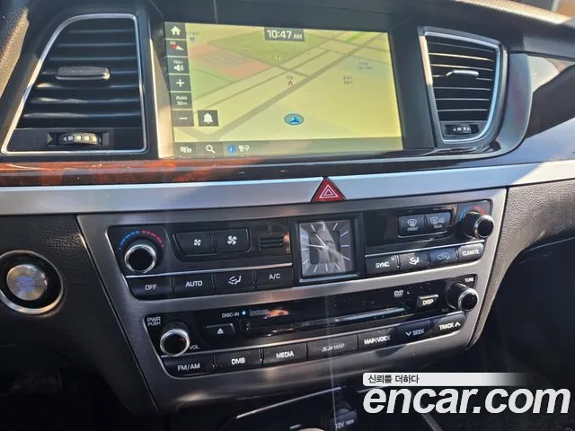 Hyundai Genesis 2015 — фото 12