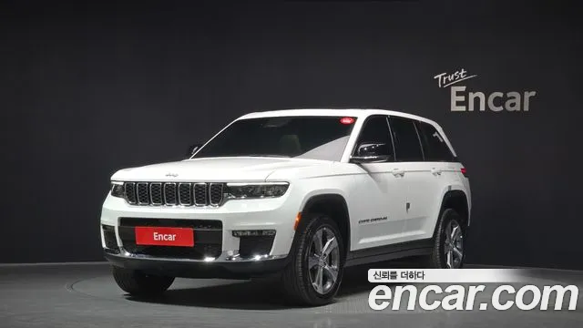 Jeep Cherokee 2023 — фото 1