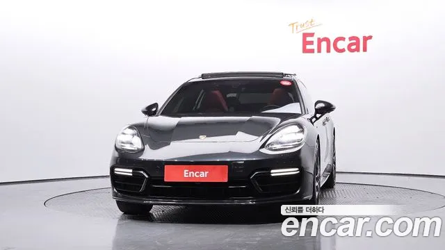 Porsche Panamera 2018 — фото 3
