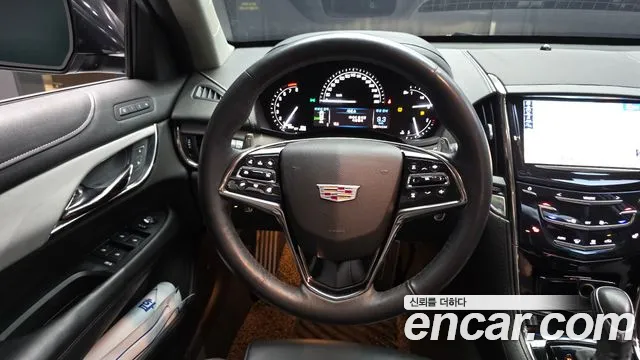 Cadillac ATS 2017 — фото 13