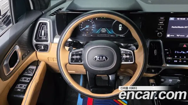 Kia Sorento 2021 — фото 11