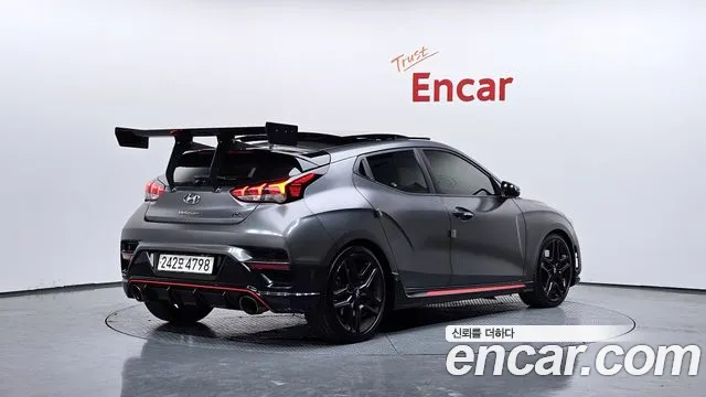 Hyundai Veloster 2019 — фото 2