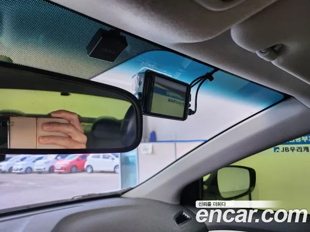 Hyundai AVANTE 2015 — фото 17