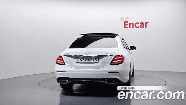Mercedes-Benz E-Class 2019 — фото 4