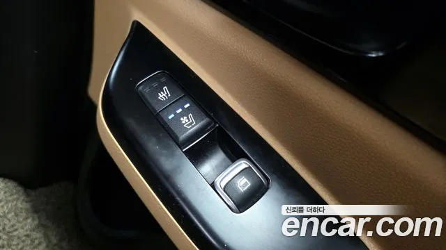 Kia Canival 2021 — фото 19