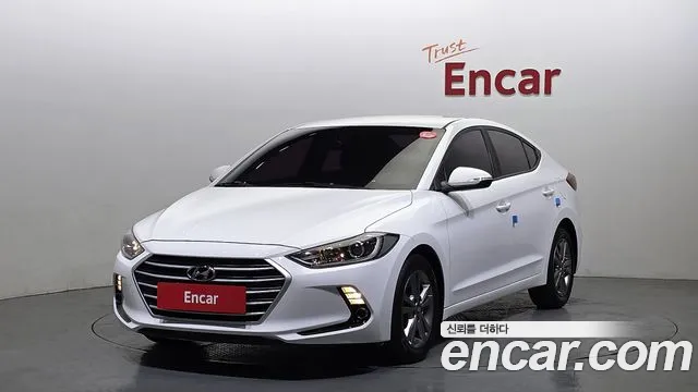 Hyundai AVANTE 2016 — фото 1
