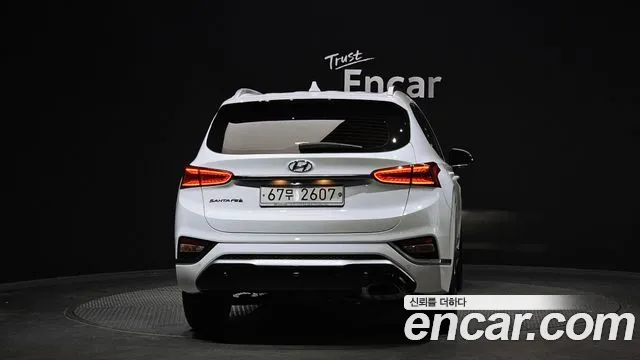 Hyundai Santafe 2020 — фото 4