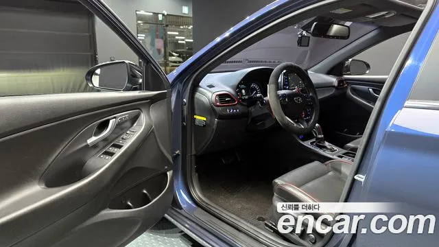 Hyundai i30 2018 — фото 11