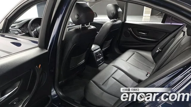 BMW 3-Series 2015 — фото 12
