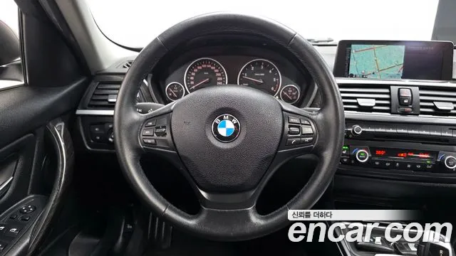 BMW 3-Series 2015 — фото 13