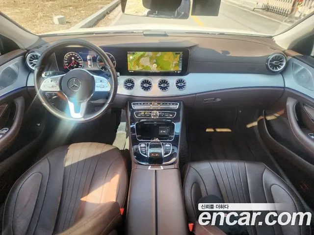 Mercedes-Benz CLS-Class 2019 — фото 10
