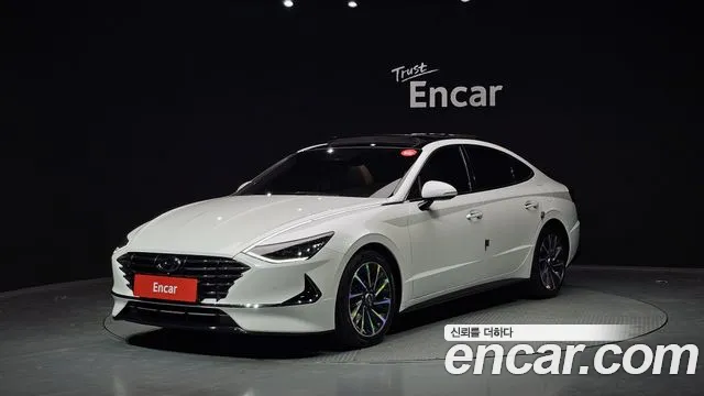 Hyundai Sonata 2020 — фото 1