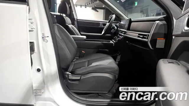 Hyundai Santafe 2024 — фото 11