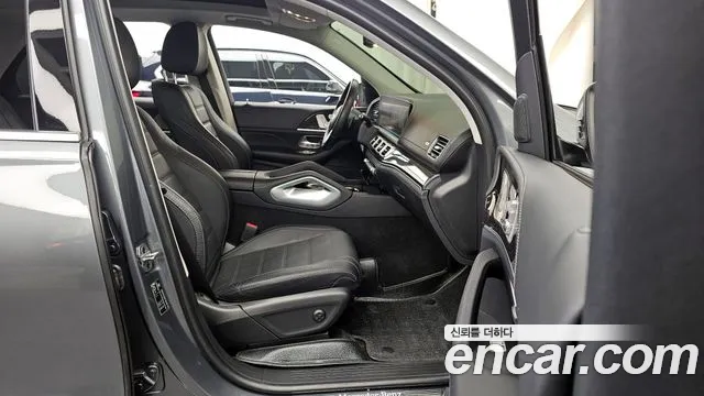 Mercedes-Benz GLE-Class 2022 — фото 11