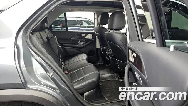 Mercedes-Benz GLE-Class 2022 — фото 12