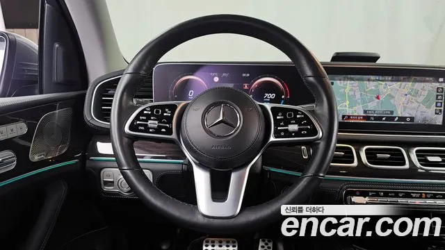 Mercedes-Benz GLE-Class 2022 — фото 13