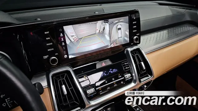 Kia Sorento 2021 — фото 16