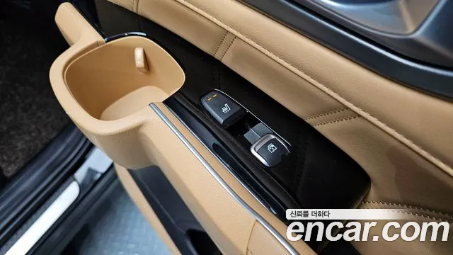 Kia Sorento 2021 — фото 19