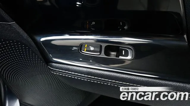 Kia Niro 2017 — фото 18