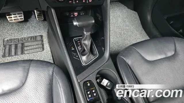 Kia Niro 2018 — фото 9