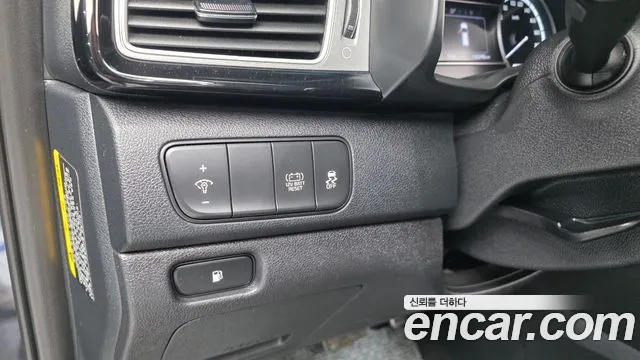 Kia Niro 2018 — фото 17