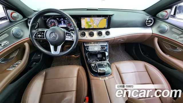 Mercedes-Benz E-Class 2019 — фото 7
