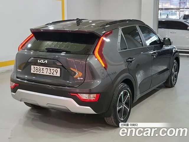 Kia Niro 2022 — фото 3