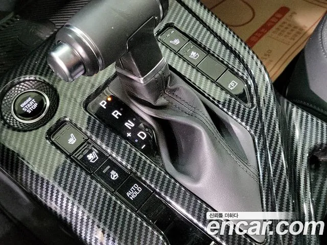 Kia Niro 2022 — фото 7