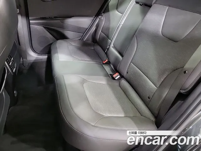 Kia Niro 2022 — фото 12