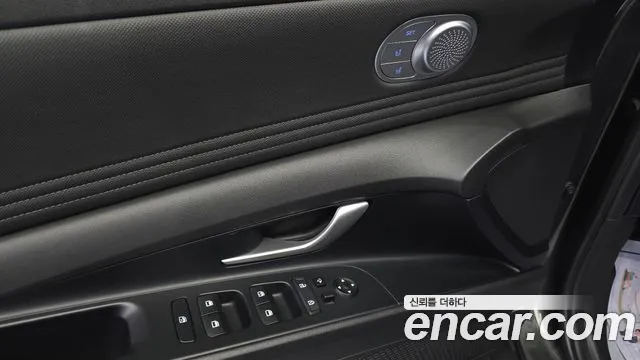Hyundai AVANTE 2021 — фото 13