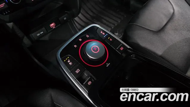 Kia Niro 2022 — фото 9