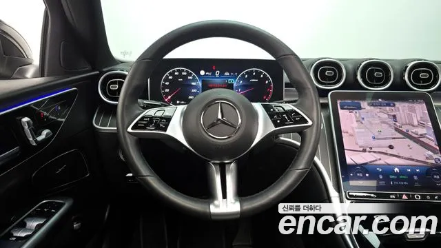 Mercedes-Benz C-Class 2024 — фото 13