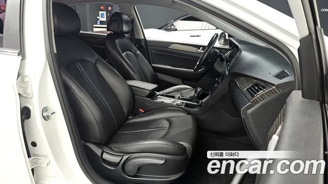 Hyundai Sonata 2015 — фото 10