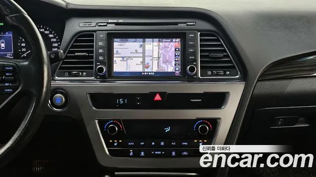 Hyundai Sonata 2015 — фото 15