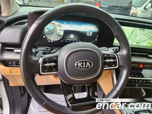 Kia Canival 2021 — фото 16