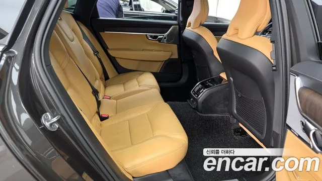 Volvo S90 2023 — фото 12