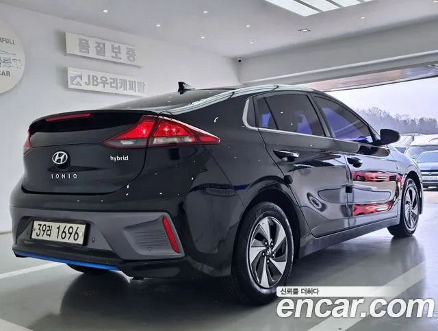 Hyundai Ioniq 2019 — фото 4