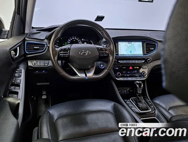 Hyundai Ioniq 2019 — фото 10