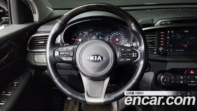 Kia Sorento 2017 — фото 13