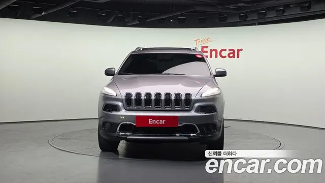 Jeep Cherokee 2018 — фото 3