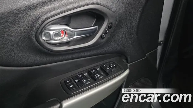 Jeep Cherokee 2018 — фото 17