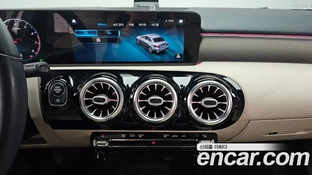 Mercedes-Benz A-Class 2021 — фото 14