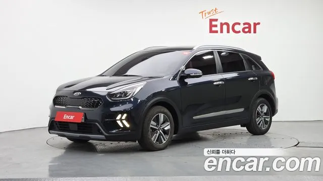 Kia Niro 2020 — фото 1