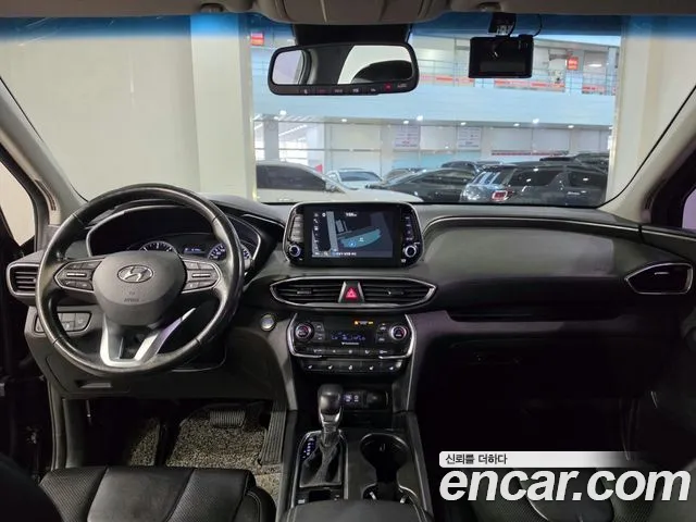 Hyundai Santafe 2019 — фото 12
