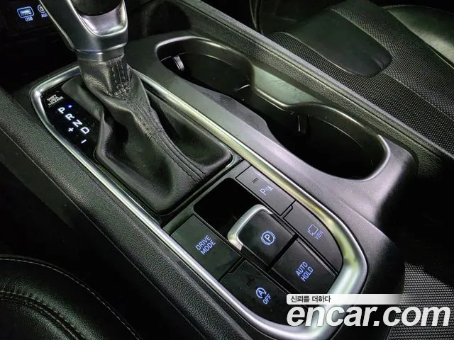 Hyundai Santafe 2019 — фото 17