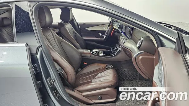 Mercedes-Benz CLS-Class 2019 — фото 12