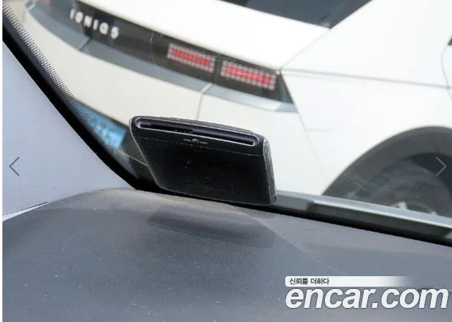 Hyundai Starex 2019 — фото 18